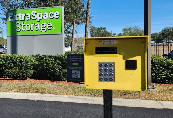 Extra Space Storage - 4108 - Wesley Chapel - 30236 Wesley Chapel Blvd - 30236 Florida 54