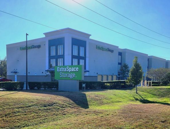 Extra Space Storage - 4114 - Wesley Chapel - State Road 56 - 27050 State Road 56