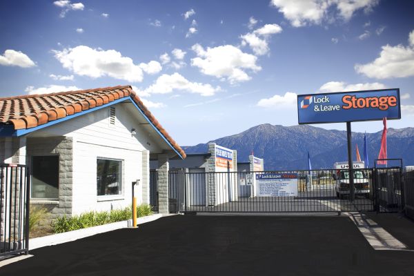 Lock & Leave Storage San Bernardino - 322 South Waterman Avenue