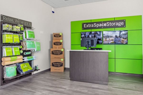 Extra Space Storage - 2010 - West Allis - Burnham St - 5317 West Burnham Street