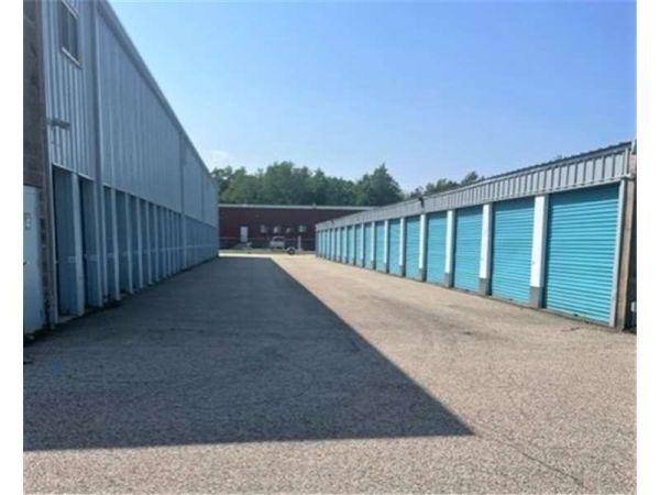 Extra Space Storage - 6010 - Portsmouth - West Rd - Annex - 330 West Road