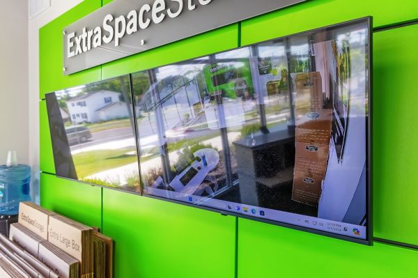 Extra Space Storage - 6066 - Jackson - County Line Rd - 2160 West County Line Road