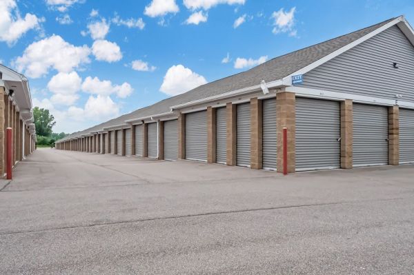 Extra Space Storage - 6087 - Grand Rapids - Creekside View Dr SE - 6535 Creekside View Drive Southeast
