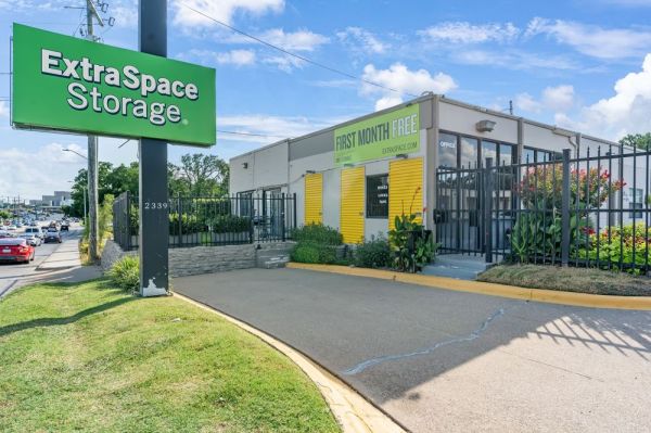 Extra Space Storage - 6097 - Dallas - 2339 Inwood Rd - 2339 Inwood Road