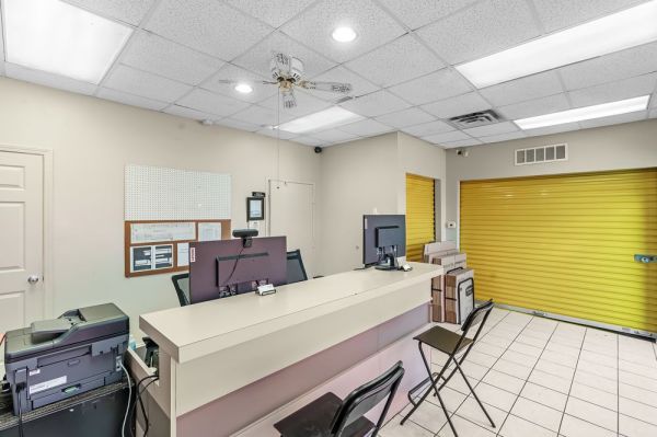 Extra Space Storage - 6097 - Dallas - 2339 Inwood Rd - 2339 Inwood Road