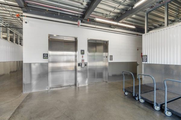 Extra Space Storage - 7214 - Chattanooga - Manufacturers Rd - 606 Manufacturers Road