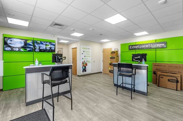 Extra Space Storage - 7395 - Sarasota - Lakewood Ranch Blvd N - 4951 Lakewood Ranch Boulevard North