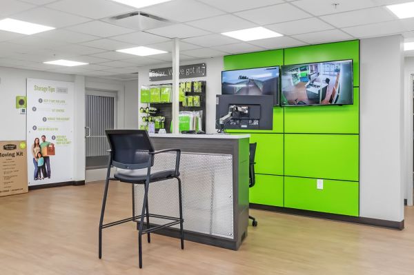 Extra Space Storage - 7450 - Parma - 12200 Snow Rd - 12200 Snow Road