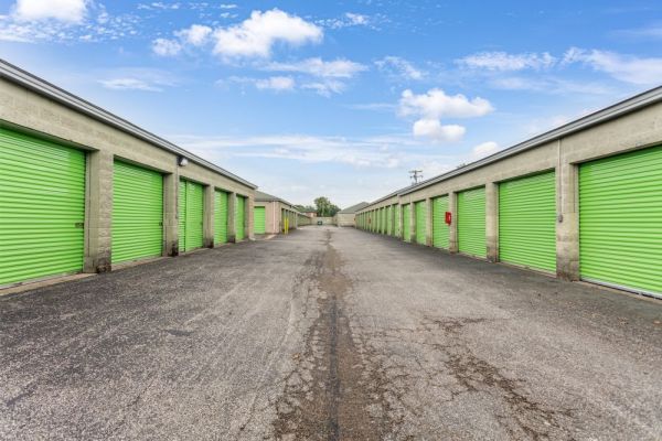 Extra Space Storage - 7500 - Louisville - Outer Loop - 6456 Outer Loop