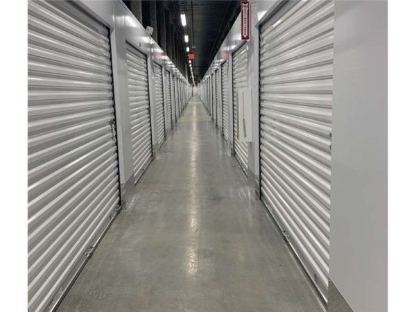 Extra Space Storage - 7505 - Palmetto Bay - Cleveland Ave - 17650 West Cleveland Avenue