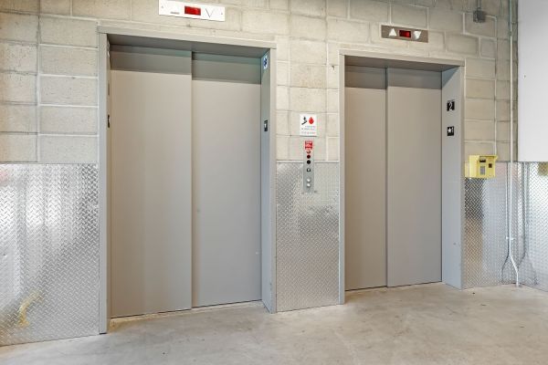 Extra Space Storage - 7549 - Monrovia - Lime Ave - 115 East Lime Avenue
