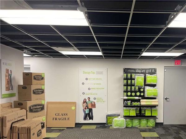 Extra Space Storage - 7570 - North Haven - Washington Ave - 453 Washington Avenue