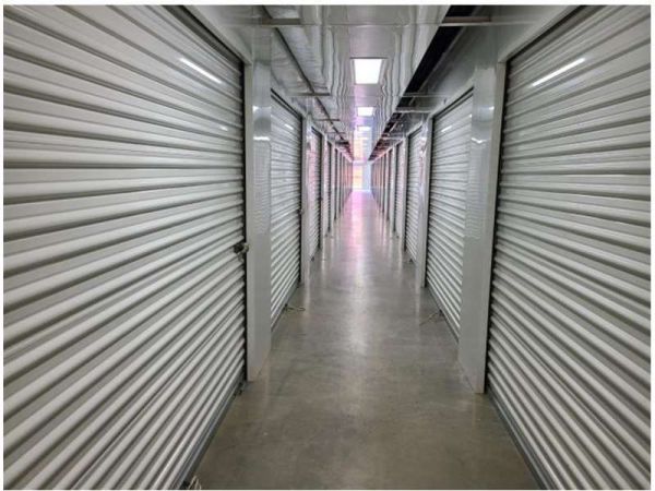 Extra Space Storage - 7570 - North Haven - Washington Ave - 453 Washington Avenue