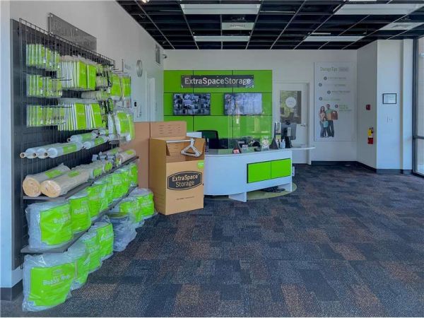 Extra Space Storage - 7579 - Atlanta - Monroe Dr - 2033 Monroe Drive Northeast
