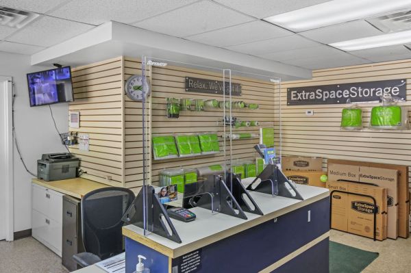 Extra Space Storage - 7605 - Hastings-On-Hudson - Saw Mill River Rd - 1337 Saw Mill River Road