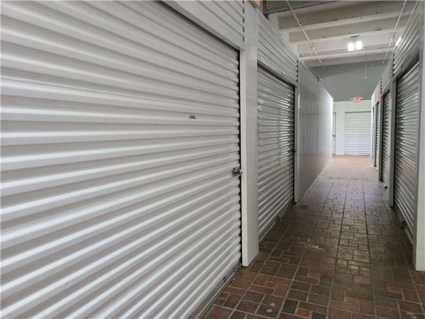 Extra Space Storage - 7622 - Upper Darby - Fairfield Ave - 237 Fairfield Avenue