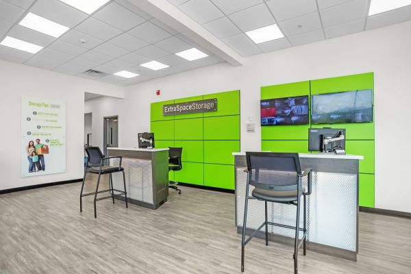 Extra Space Storage - 7629 - Framingham - Leland St - 110 Leland Street