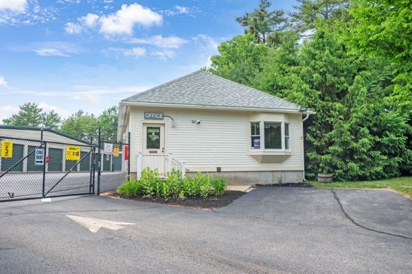 Extra Space Storage - 7679 - Cape Neddick - US Rte 1 - 1950 U.s. 1