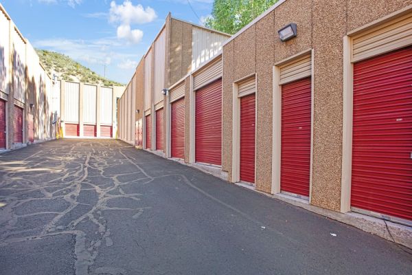 Extra Space Storage - 7697 - Avon - 910 Nottingham Road - 910 Nottingham Road