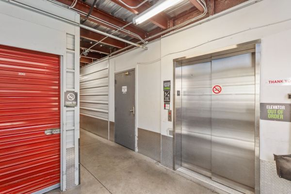 Extra Space Storage - 7697 - Avon - 910 Nottingham Road - 910 Nottingham Road