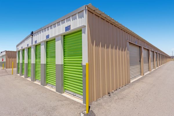 Extra Space Storage - 7727 - Albuquerque - Vista Oriente St - 2301 Vista Oriente Street Northwest