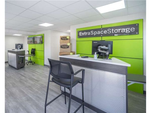 Extra Space Storage - 7735 - Destin - Airport Rd - 850 Airport Road