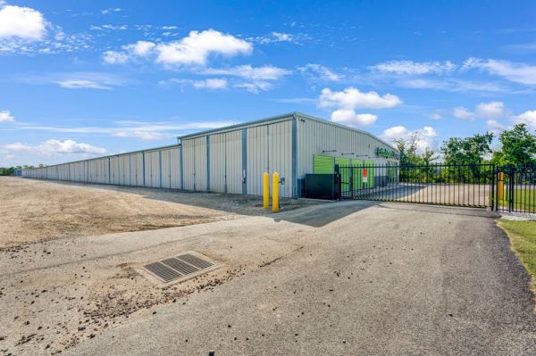 Extra Space Storage - 7746 - Pearland - County Road 127 - 17717 County Road 127