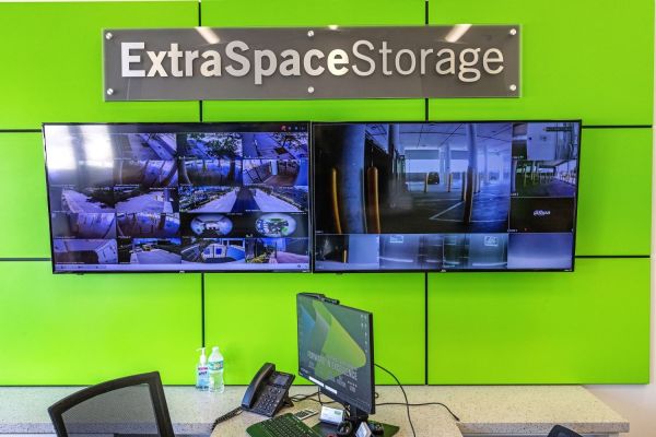 Extra Space Storage - 7779 - Miami - 27th Ave - 120 Northwest 27Th Avenue