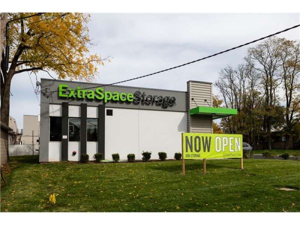 Extra Space Storage - 7804 - Union - Vauxhall Rd - 2401 Vauxhall Road