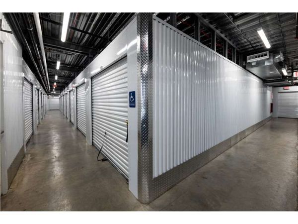 Extra Space Storage - 7804 - Union - Vauxhall Rd - 2401 Vauxhall Road
