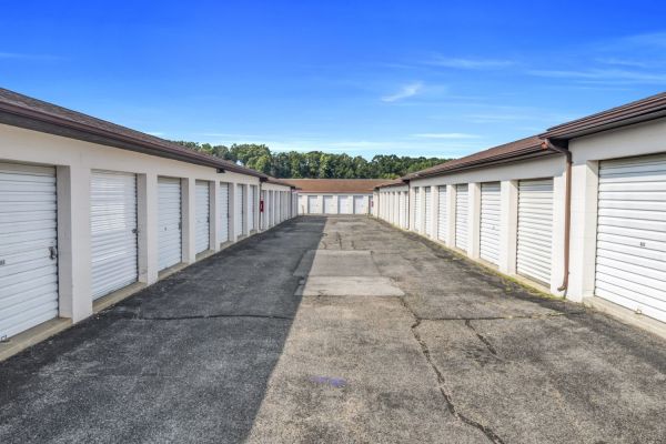Extra Space Storage - 7827 - Waldorf - Irongate Dr - Annex - 12 Irongate Drive