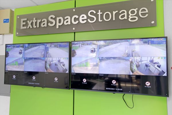 Extra Space Storage - 7866 - Kingwood - 401 Northpark Dr - 401 Northpark Drive