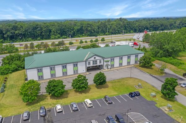 Extra Space Storage - 7879 - Clifton Park - 1772 Route 9 - 1772 U.s. 9