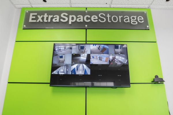 Extra Space Storage - 7879 - Clifton Park - 1772 Route 9 - 1772 U.s. 9