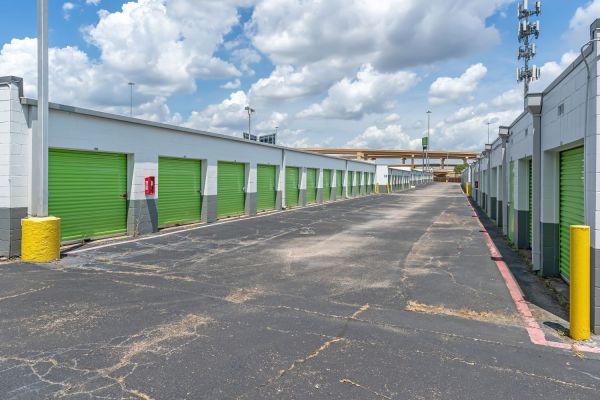 Extra Space Storage - 7892 - North Richland Hills - Loop 820 - 4413 Northeast Loop 820
