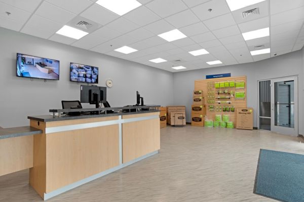 Extra Space Storage - 7960 - York - Whiteford Rd - 2899 Whiteford Road