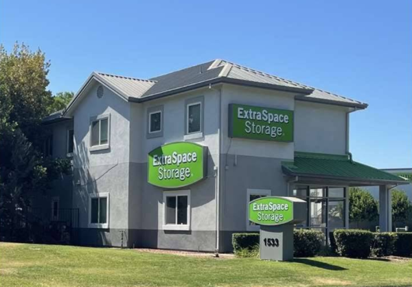 Extra Space Storage - 8072 - Modesto - Cummins Dr - 1533 Cummins Drive