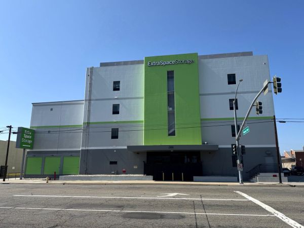 Extra Space Storage - 0389 - Long Beach - E Carson St - 2101 East Carson Street