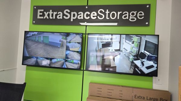 Extra Space Storage - 0951 - Memphis - Union Ave Ext - 2699 Union Avenue Extended