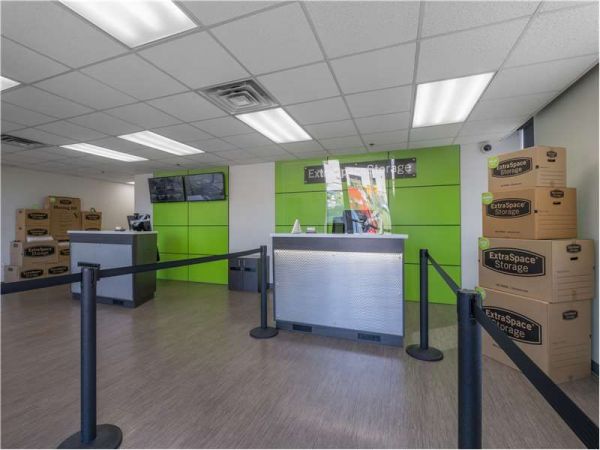Extra Space Storage - 0808 - Hasbrouck Heights - Route 17 N - 74 New Jersey 17