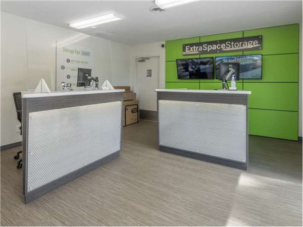 Extra Space Storage - 0821 - Lawnside - White Horse Pike - 339 North White Horse Pike