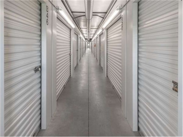 Extra Space Storage - 8205 - Owensboro - OBryan Blvd - 2440 Obryan Boulevard