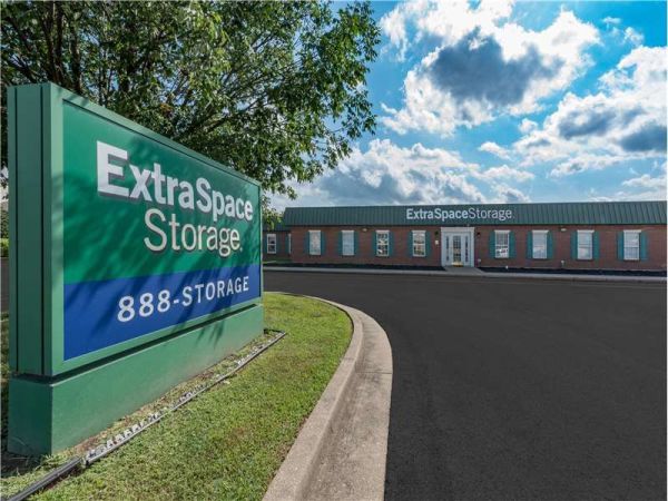 Extra Space Storage - 8205 - Owensboro - OBryan Blvd - 2440 Obryan Boulevard