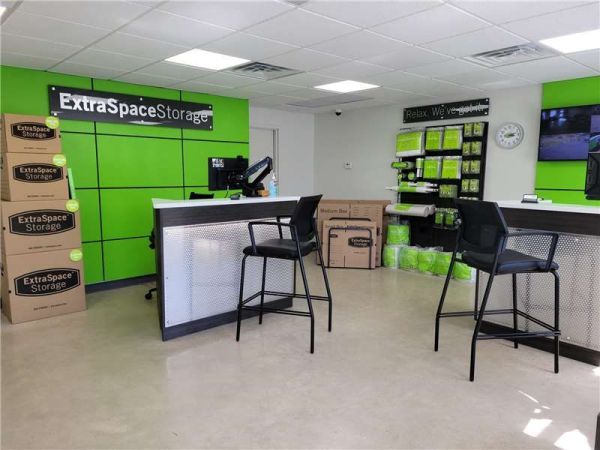 Extra Space Storage - 8231 - York - Leaders Heights Rd - 154 Leader Heights Road
