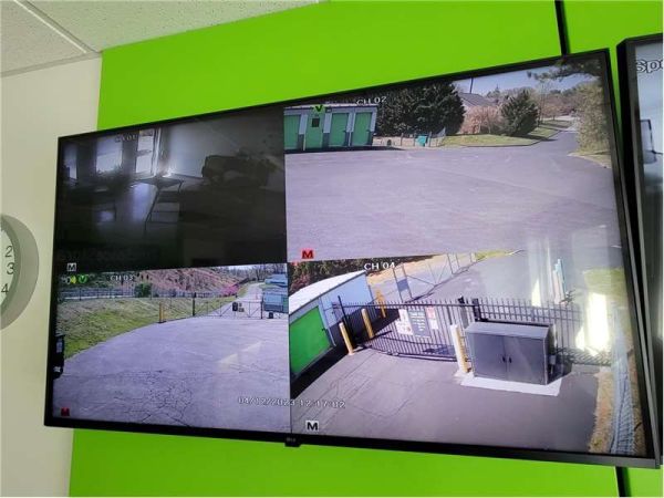 Extra Space Storage - 8231 - York - Leaders Heights Rd - 154 Leader Heights Road
