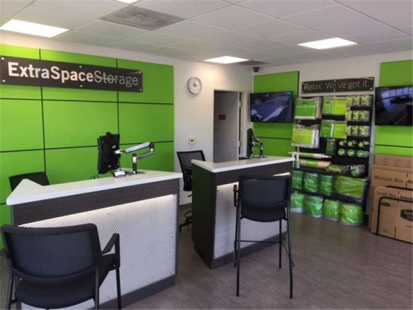 Extra Space Storage - 8363 - Irvine - 66 Tesla - 66 Tesla