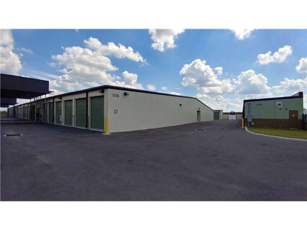 Extra Space Storage - 8840 - Orlando - Narcoossee Rd - 11261 Narcoossee Road