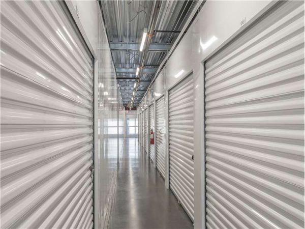 Extra Space Storage - 8738 - Elkhorn - Farnam St - 20302 Farnam Street