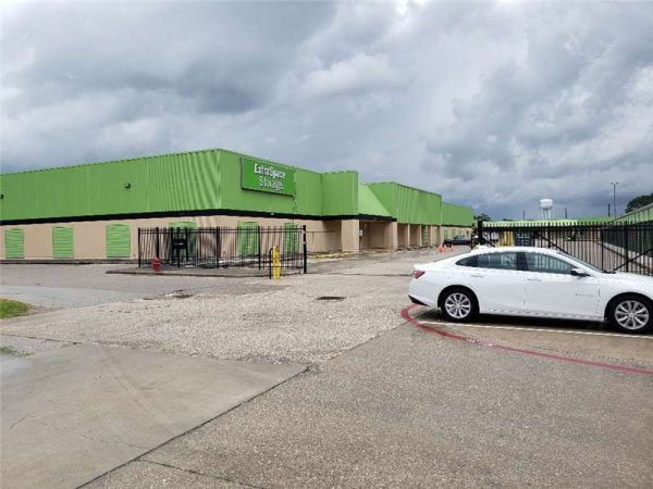 Extra Space Storage - 8975 - Baytown - Decker Dr - 3908 Decker Drive