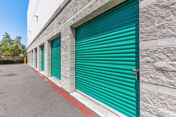 Extra Space Storage - 7053 - Irvine - 9280 Research Dr - Annex - 9280 Research Drive